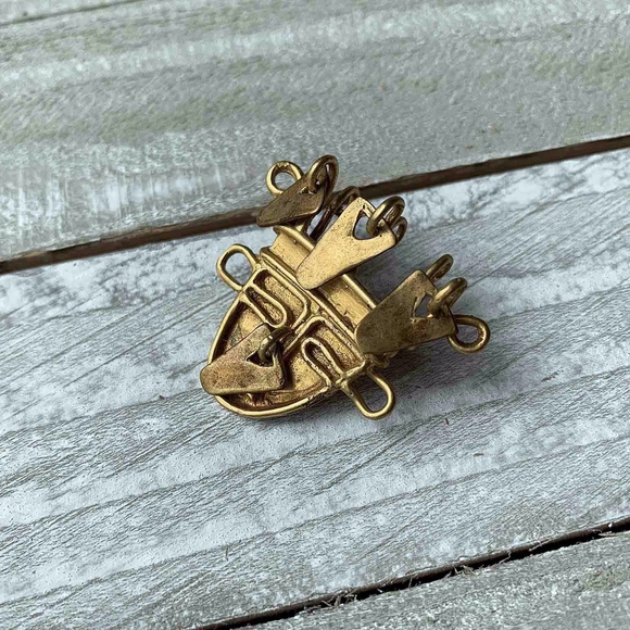 Artesian Peruvian Pendant - Picture 3 of 5